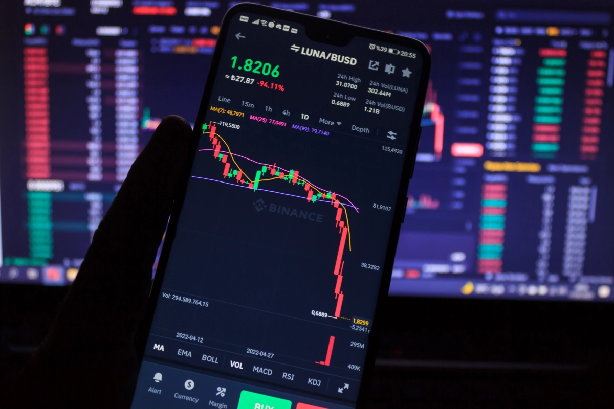 Jump Trading netted $1.28bn propping up Terra stablecoin, banks join opposition to new SEC custody rules