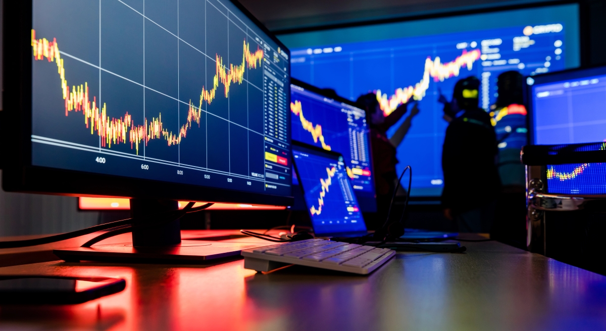 Crypto’s correlation to S&P 500 tightens as digital assets slide in rough week