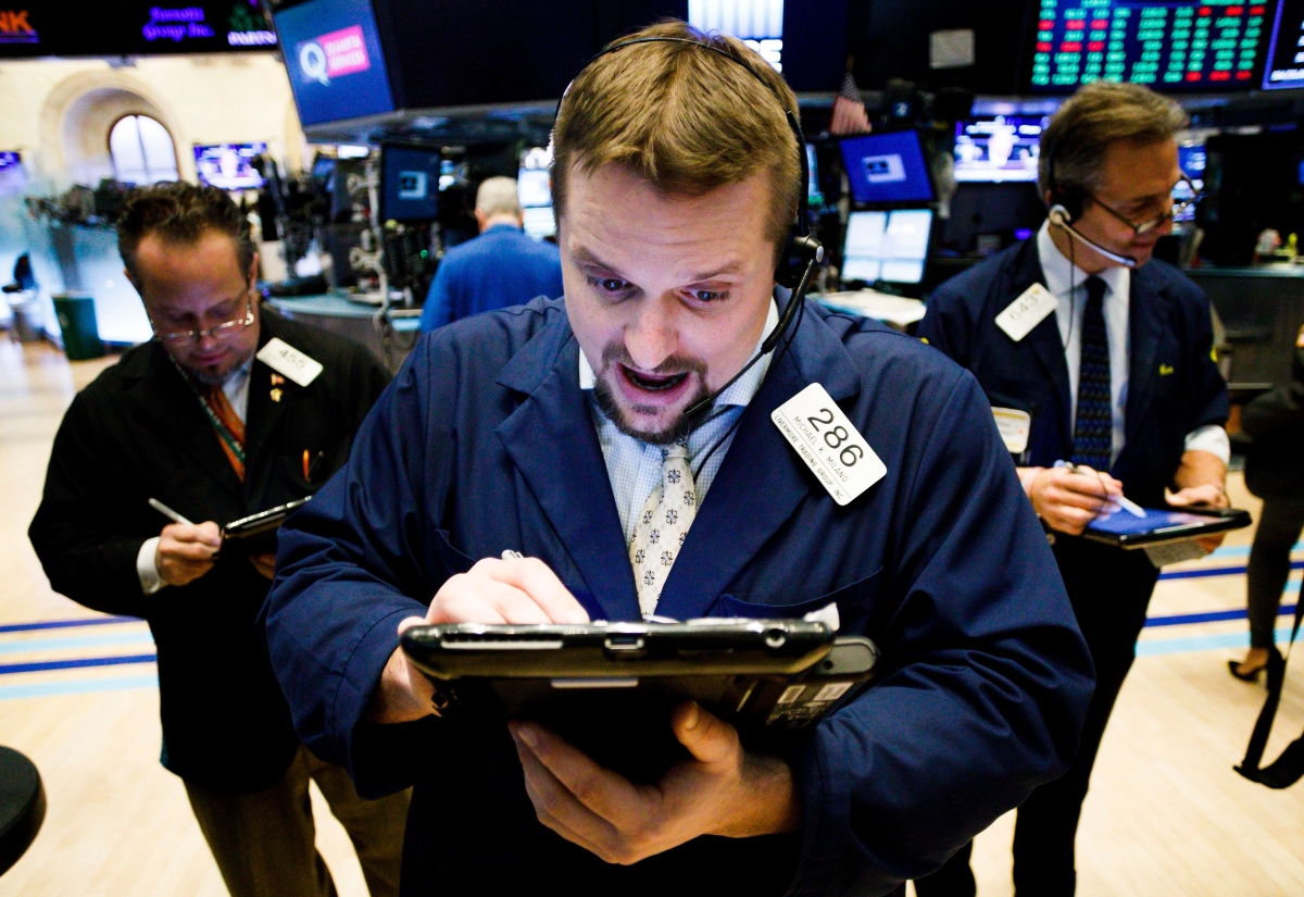 Why Bitcoin is falling even as ETFs see billions in new investment 