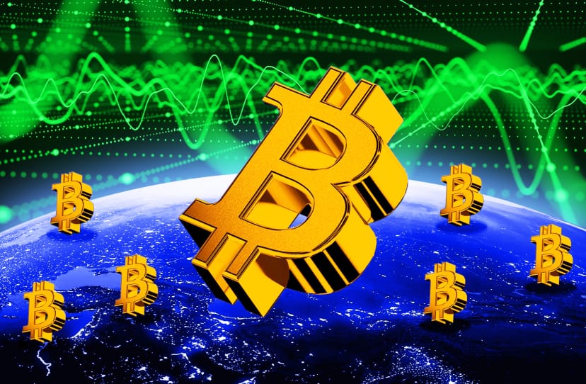 Bitcoin ‘bottom in’ as ETF traders dump $800 million
