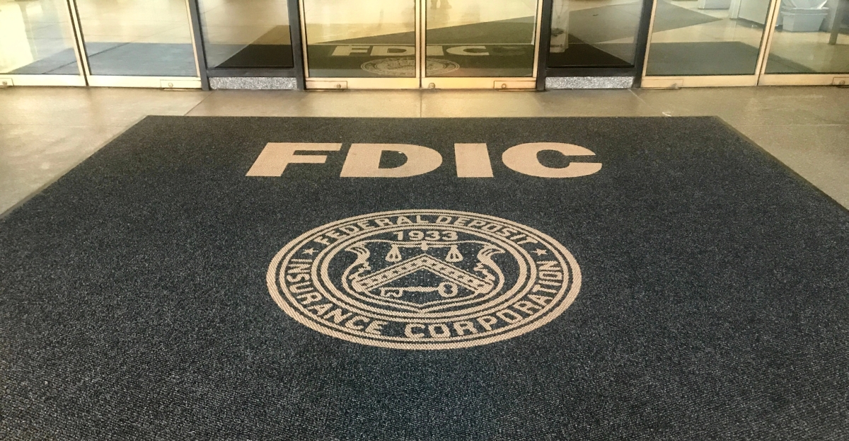 Coinbase legal chief points finger at FDIC in alleged crypto banking blocks