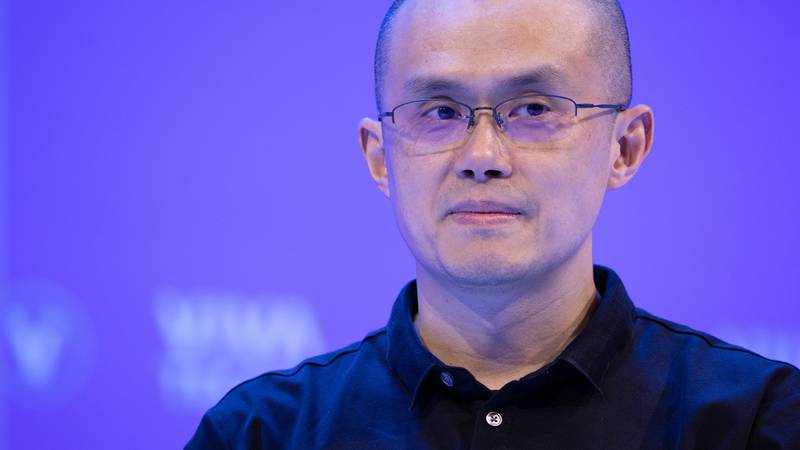 Investors yank almost $1bn from Binance as exchange ends zero-fee trading