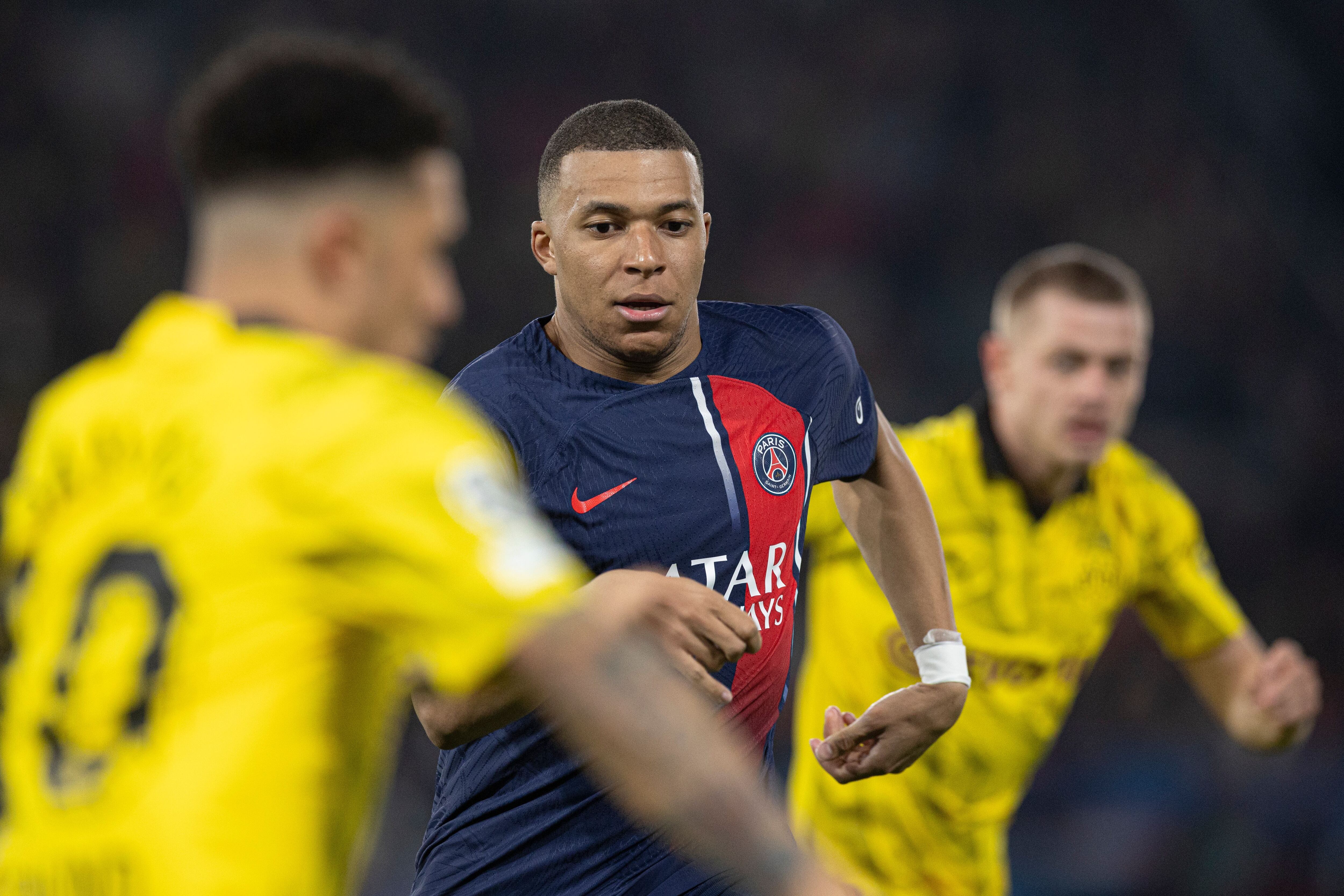 Arsenal has a sports coin and so does PSG — inside the wacky $3bn market  where prices soar for no reason – DL News