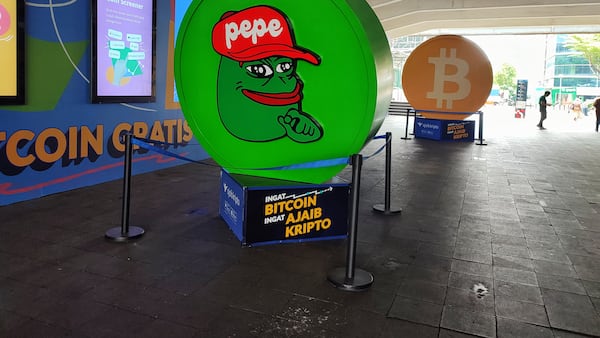 Pepe memecoin jumps 34% as crypto influencer calls for record 2026 rally