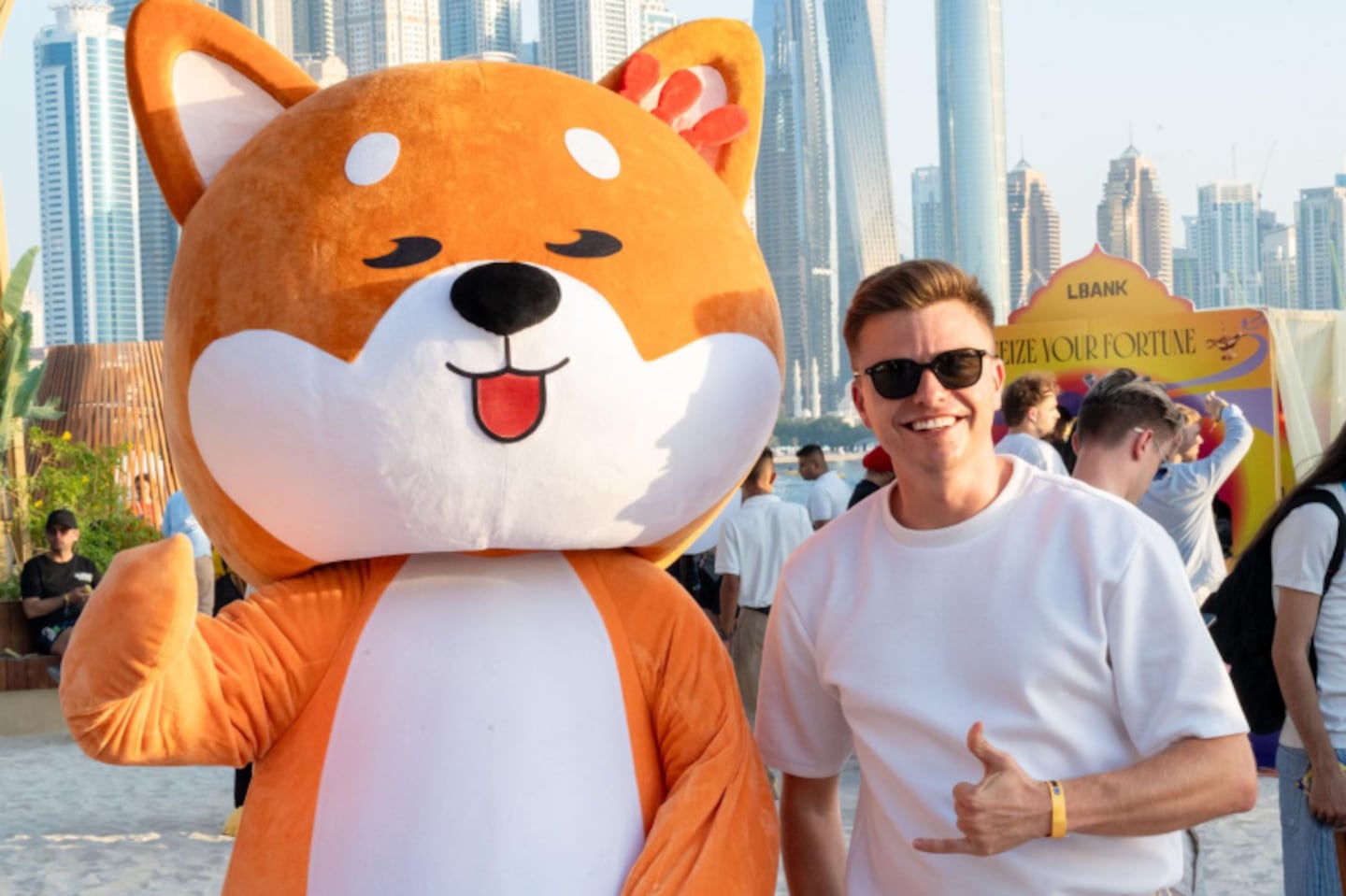 LBank Successfully Hosts 1001 Crypto Nights During TOKEN2049 Dubai , Strengthening Its Global Crypto Cultural Footprint