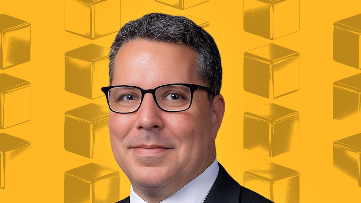 SEC’s former crypto chief gets much needed R & R before switching to private practice