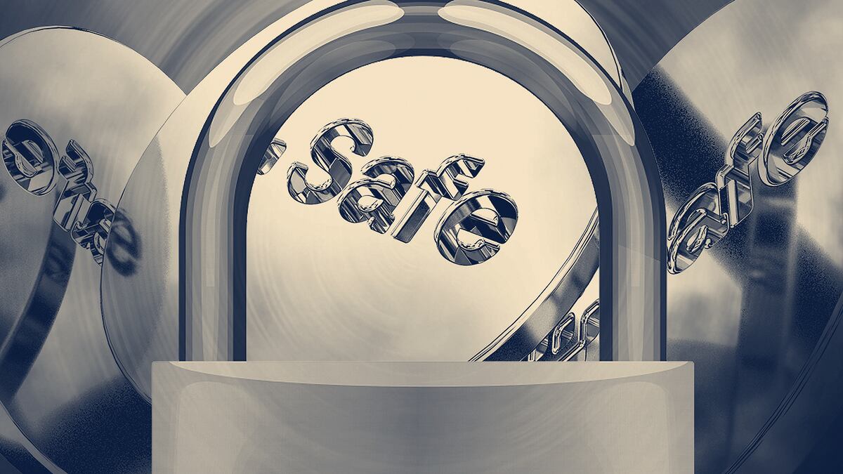 Users in $39b SafeDAO call for unlock of governance tokens: ‘For the love of God, let this pass’