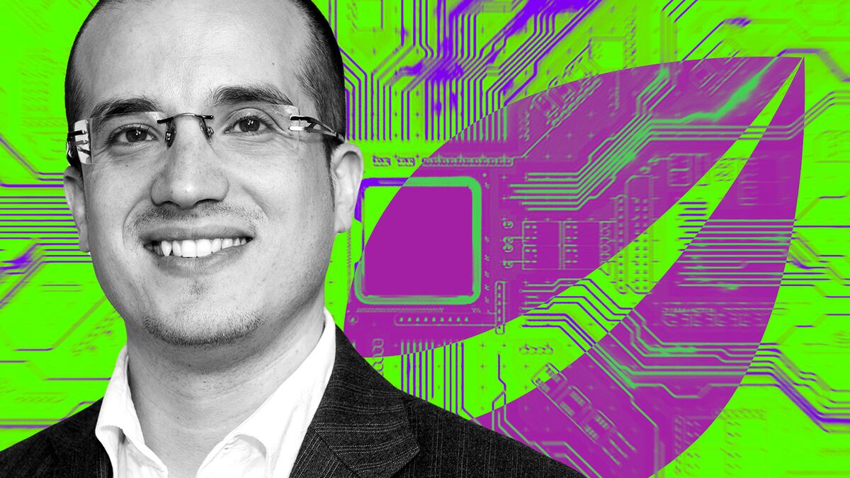 Bitfinex owner offers hack victims 3,200% return through share buyback offer