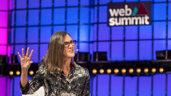 Ark Invest files for crypto ETFs, Grayscale discount narrows, and SEC-linked coins pop