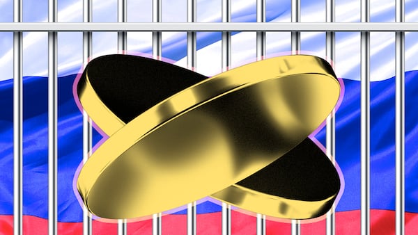 Knife-wielding Russian crypto robbers jailed for 5 years