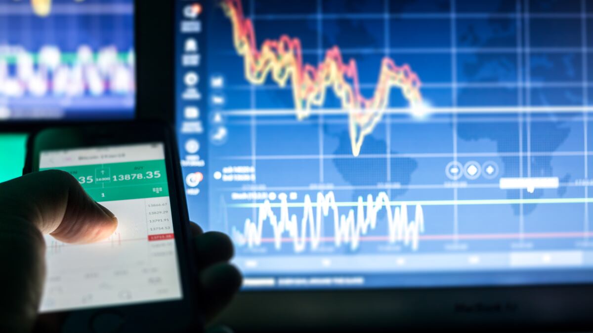 Crypto market lacks liquidity as investors flock to altcoins