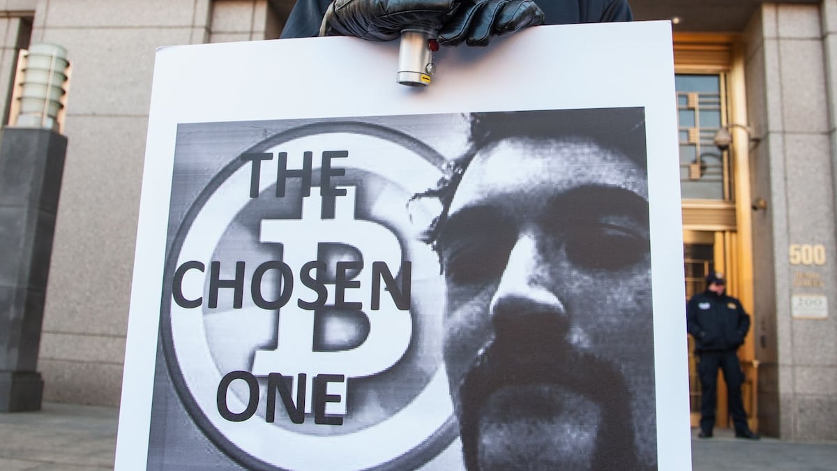 Trump pardons imprisoned Silk Road founder Ross Ulbricht