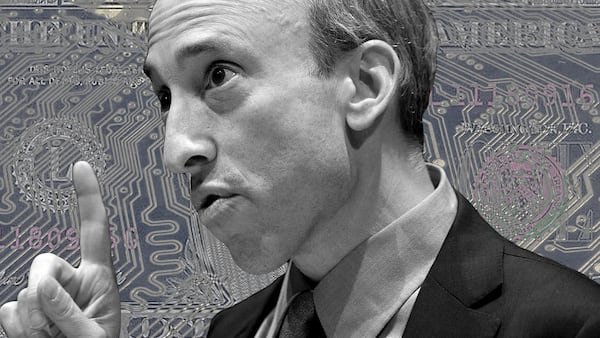 SEC delays decision on spot Bitcoin ETFs as Congress members urge approval