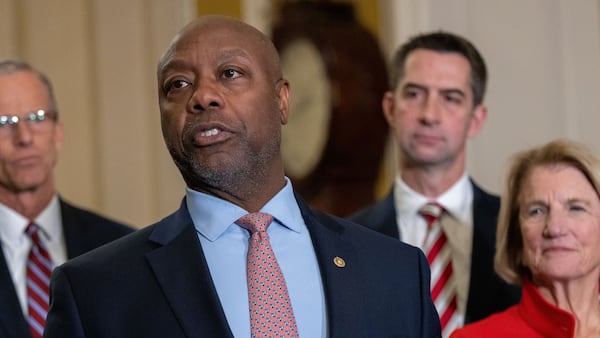 Stablecoin bill advances to full Senate vote with help from Democrats