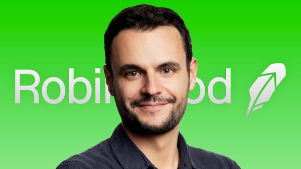 Robinhood’s surprise 700% crypto sales surge drives analysts to rip up targets