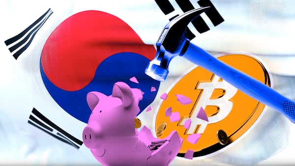 Savers raid bank accounts to buy Bitcoin, gold, and stocks, say experts