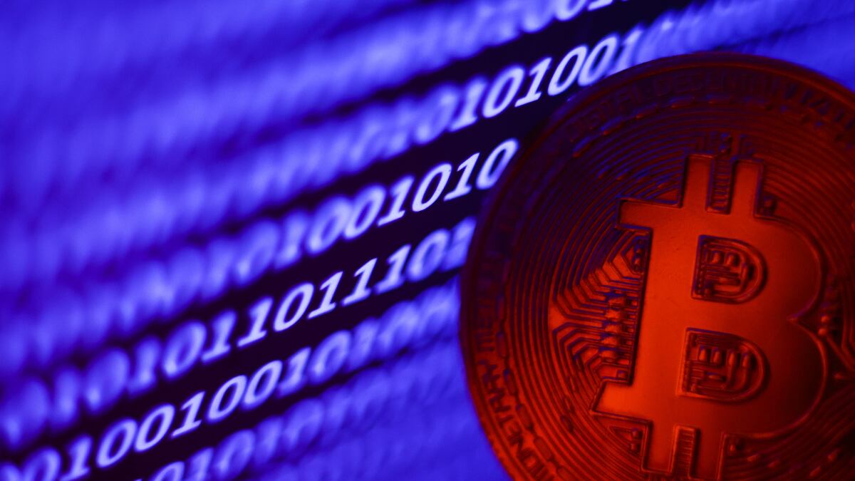 Grayscale’s Bitcoin ETF posts largest daily outflow as Bitcoin’s price wobbles near $63,000