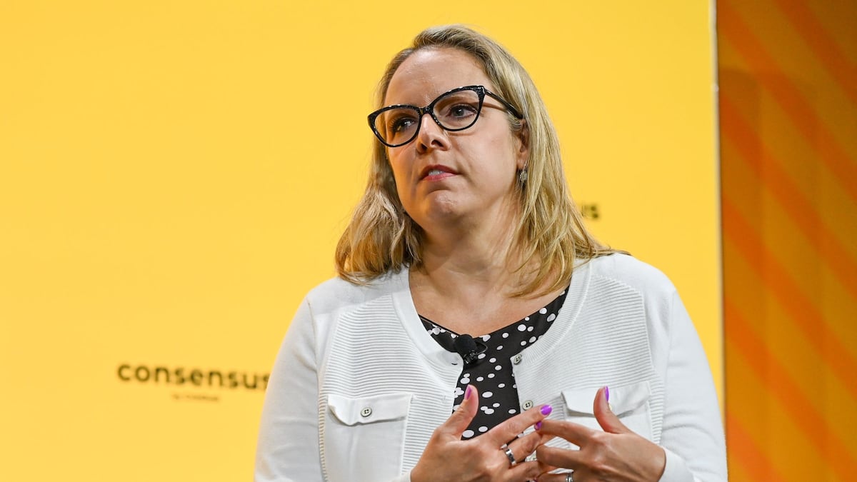 Is the CFTC wrong about wanting to ban prediction markets like Polymarket? These economists say yes