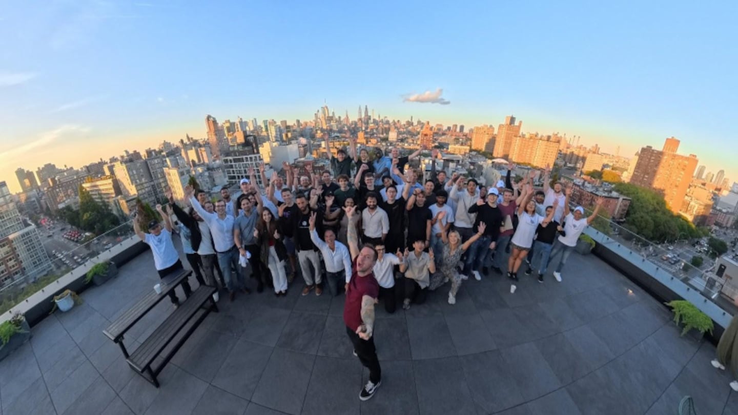 Coral Protocol and Solana Host Internet of Agents Hackathon to Power the Agentic Economy