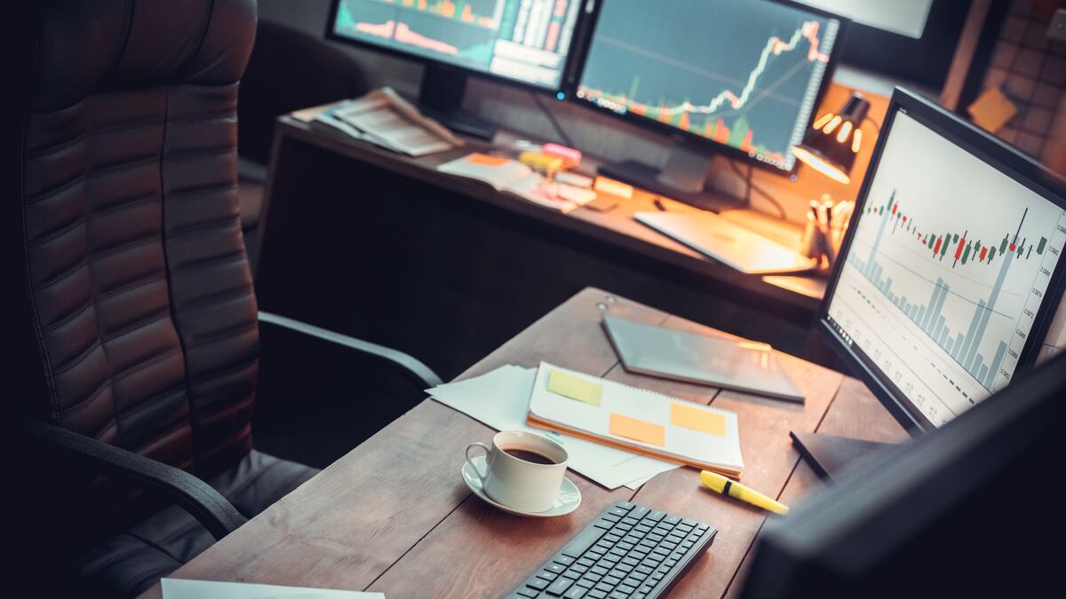 Bitcoin popular with hedge funds but investors can’t resist GBTC