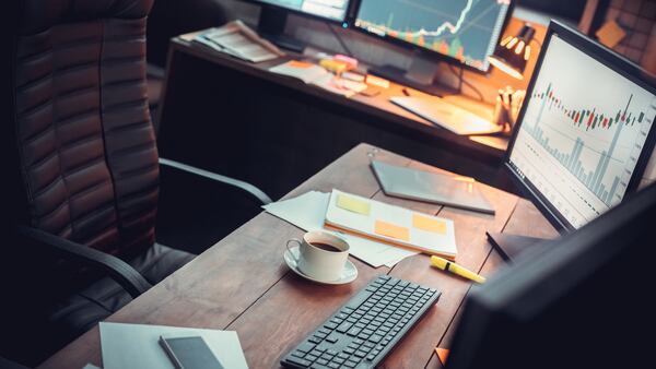 Bitcoin popular with hedge funds but investors can’t resist GBTC