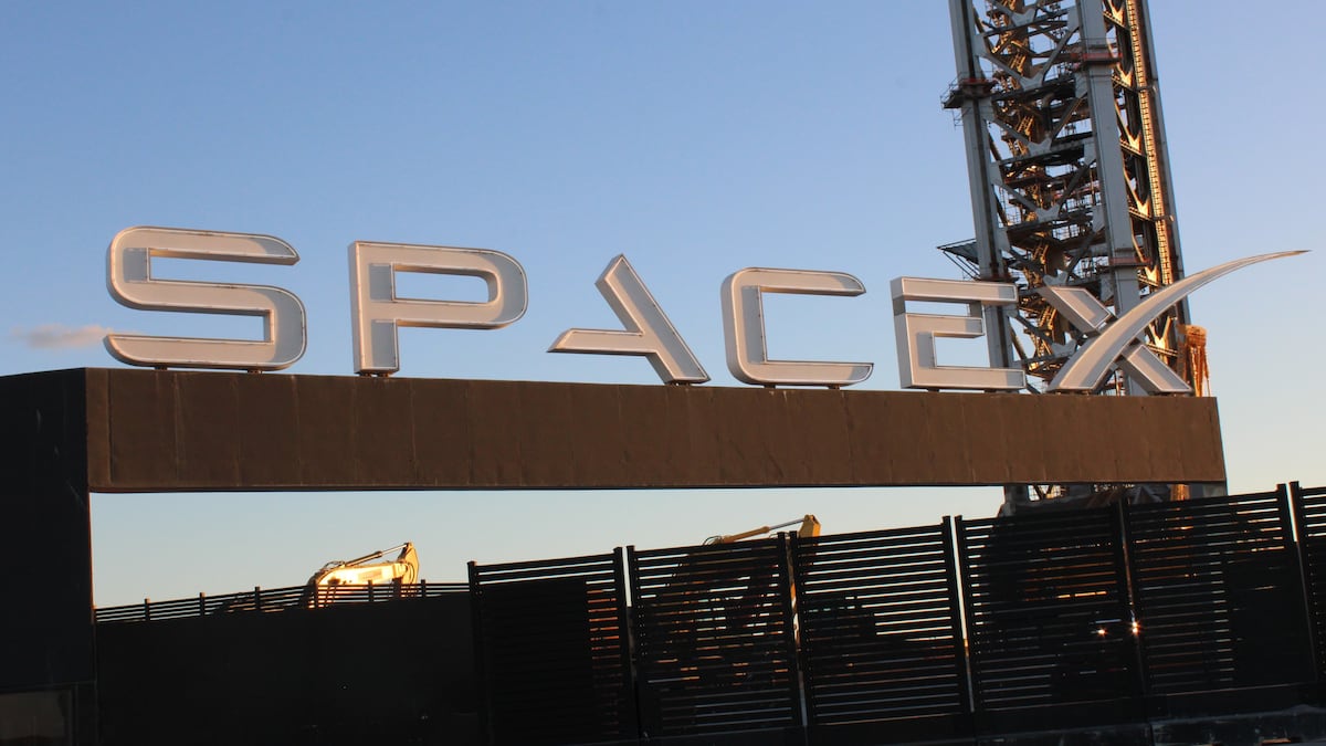 13 indicted in South Korea over $1.3m SpaceX-themed romance scam, say prosecutors