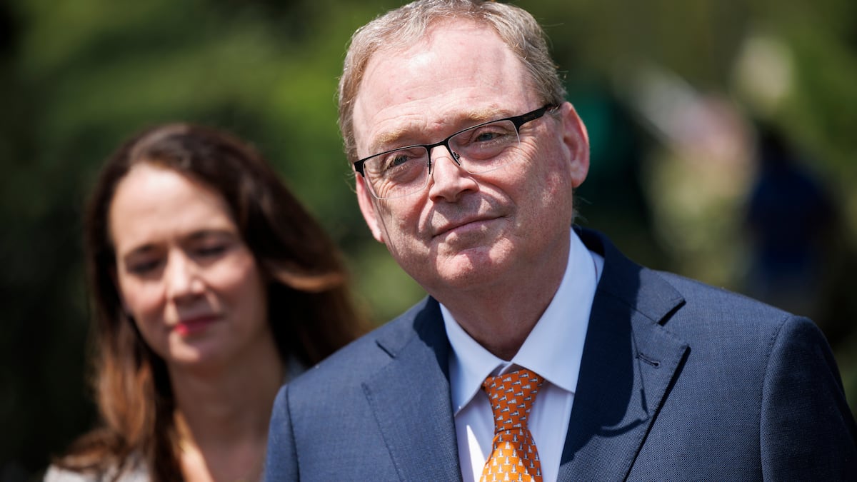 Kevin Hassett emerges as favourite to lead Fed as market price in new era of rate cuts