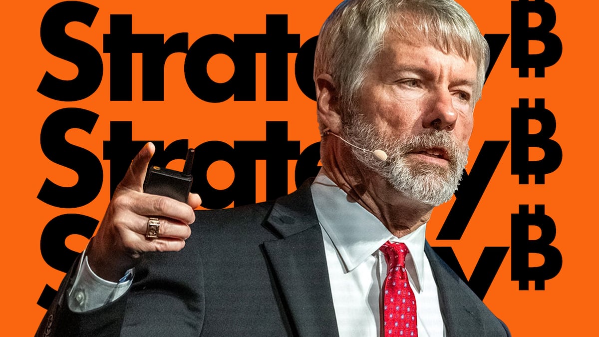 MicroStrategy isn’t pretending to care about software anymore as sales near 15-year low