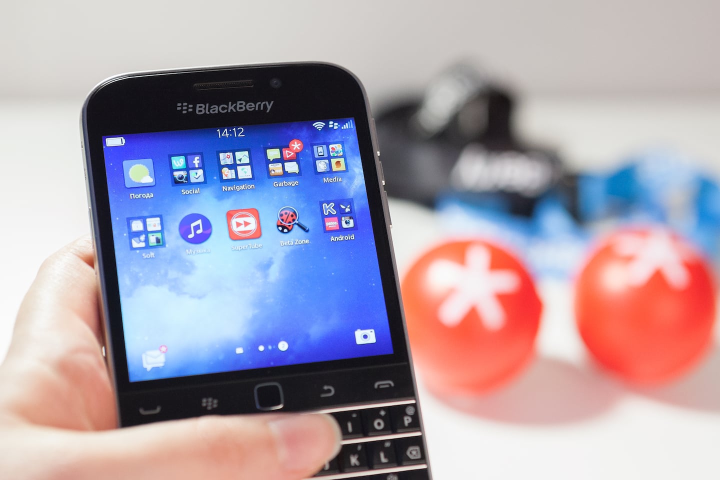 solana phone/ blackberry