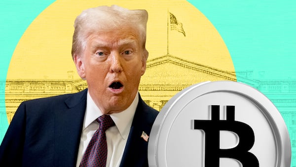 Bitcoin will reach $200,000 and Ethereum $10,000 this year, says Standard Chartered