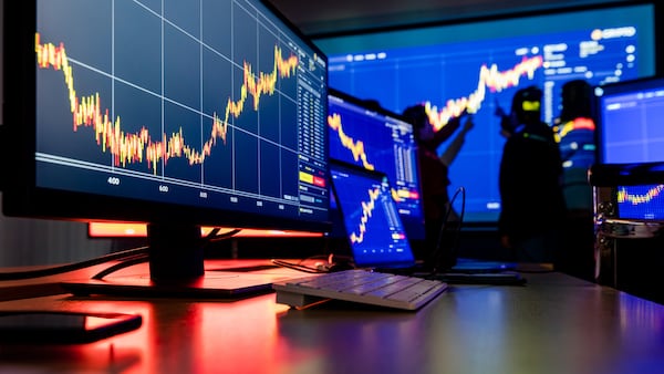 Crypto’s correlation to S&P 500 tightens as digital assets slide in rough week